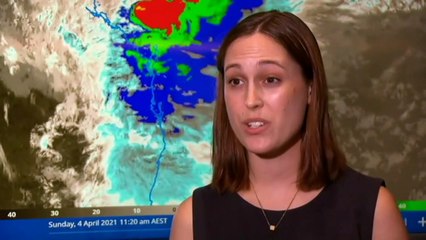 Severe weather warning issued for Queensland coast