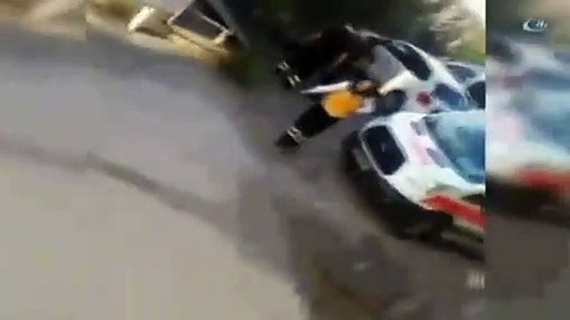 Kendisini suyla ayıltan personele döner tekme atmaya kalktı! Bi' gelirse var ya...