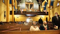 Pour Pâques, première messe en public à l'église de Columbus aux Etats-Unis