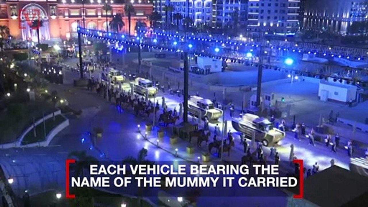 Egypt Moves 22 Mummies Through Streets of Cairo Amid Festive ‘Golden Parade’