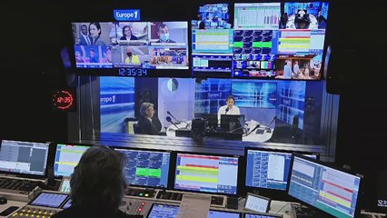 Au Royaume-Uni, la mise en place d'un passeport vaccinal fait débat