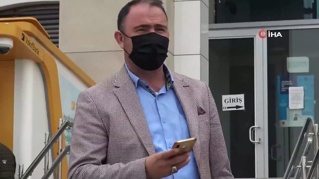 Mahalle muhtarından, bildiri yayımlayan emekli amiraller hakkında suç duyurusu