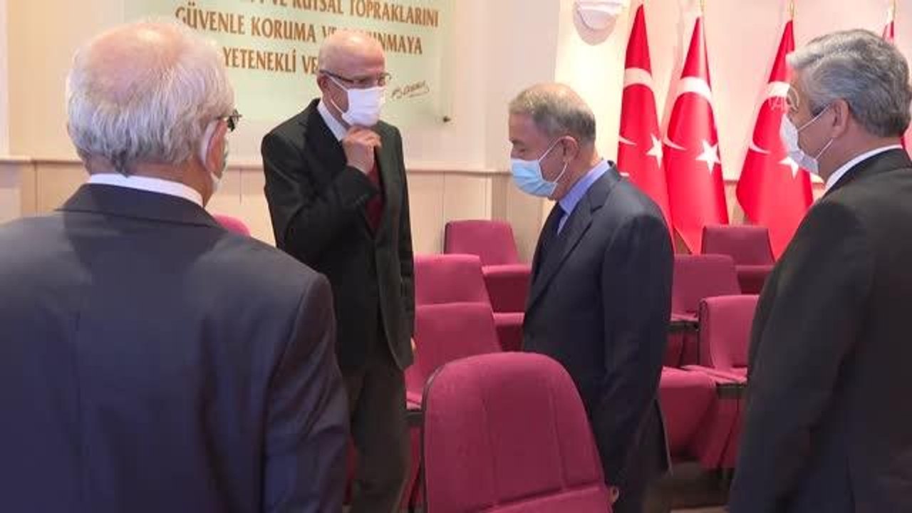 Son dakika haber | Milli Savunma Bakanı Akar, bazı emekli amirallerin açıklaması hakkında konuştu