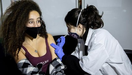 İngiltere'nin aşı zaferi: Can kaybı 10'a düştü, 70 yaş üstü vaka neredeyse yok