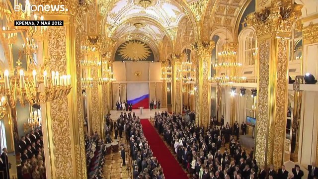 Путин подписал закон, позволяющий ему вновь выдвигаться в президенты