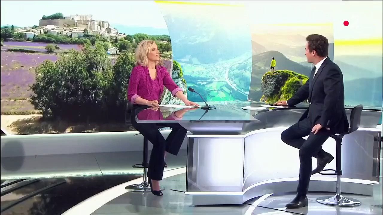 Drôme : à la découverte de Grignan, un village de vignes et de lavande