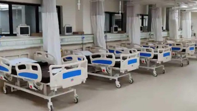 With surging COVID cases in Delhi, ICU beds running out fast