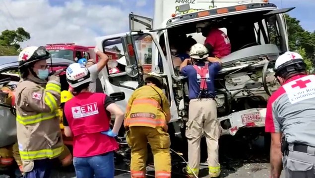 ext-accidente-choque-multiple-050421