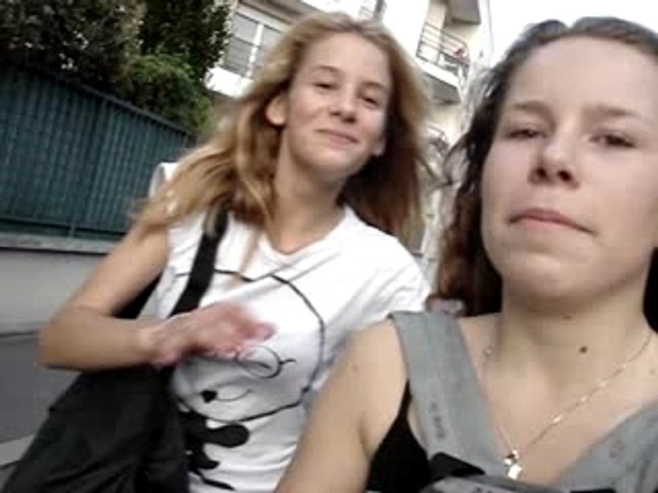 Les grosses qui chantent les minikeum's