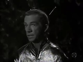 Electro-Magnetic Neutron Converting Gravitator | My Favorite Martian | Season 2, Episode 10