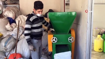 Torosların zirvesinden toplayıp yağının 10 gramını 20 TL'den satıyorlar