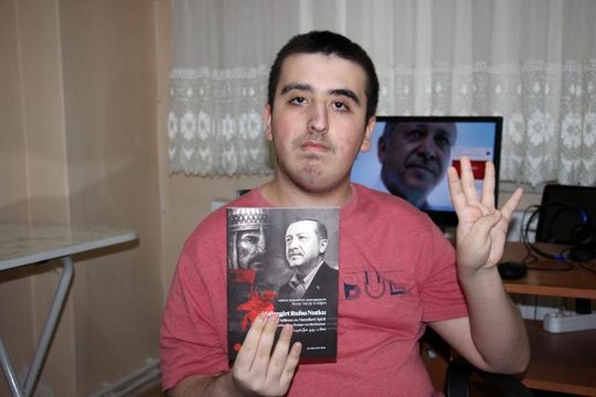 Son dakika haber! Otizmli gencin Cumhurbaşkanı Erdoğan sevgisi