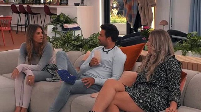 Michel moet het huis verlaten - stream 1.