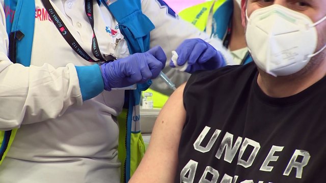 Sánchez prevé que el 70% de españoles estén vacunados a finales de agosto