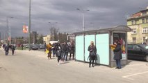 SARAYBOSNA - Bosna Hersek'te hükümetin salgınla mücadelede yetersiz kalması protesto edildi
