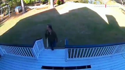 Talihsiz kaza kamerada! Puzzle'ın son parçası yüzünde patladı