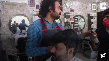 Skurriler Frisurentrend: Der Friseur mit dem Fleischerbeil