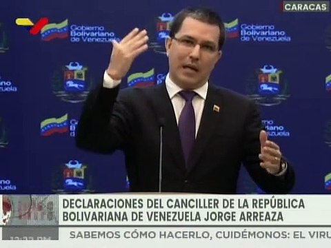 Canciller Arreaza: Las corporaciones mediáticas del capitalismo emplean estrategias guerra