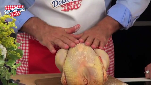 Chapon aux girolles, sauce foie gras