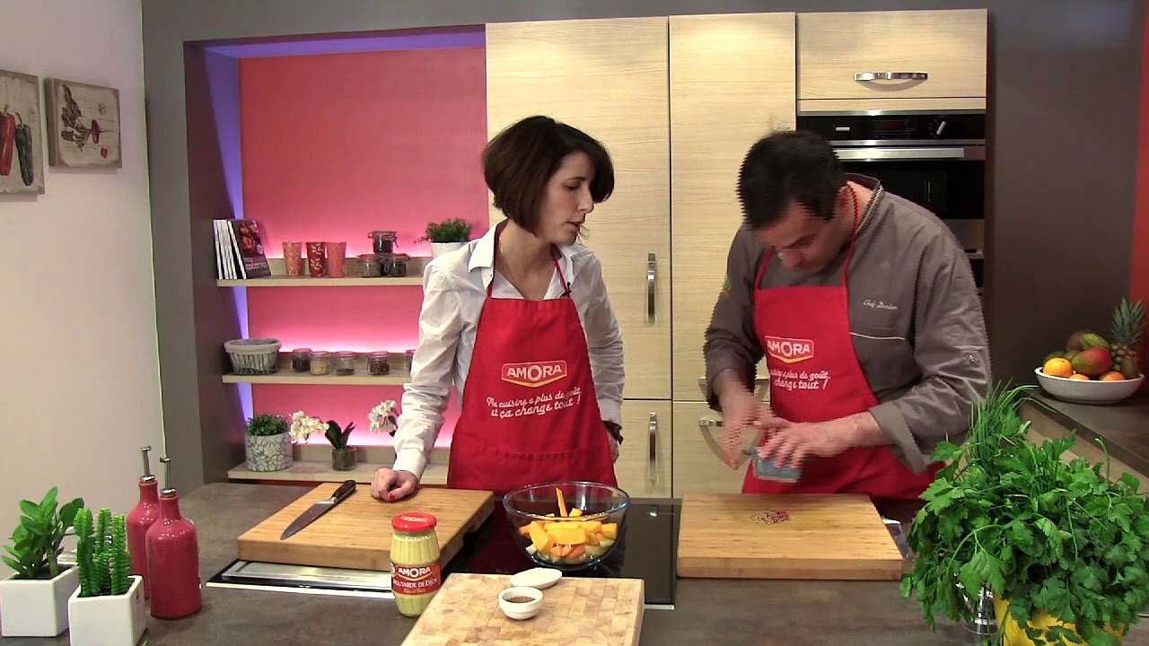 Légumes anciens rôtis à la moutarde, au miel et aux épices