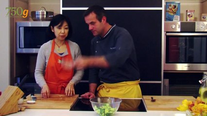 Salade de concombre tabassé