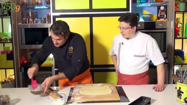 Brioche tressée à la pâte à tartiner