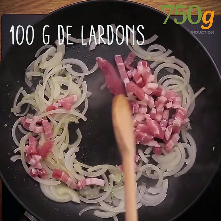 Feuilleté au Camembert, lardons et pommes de terre