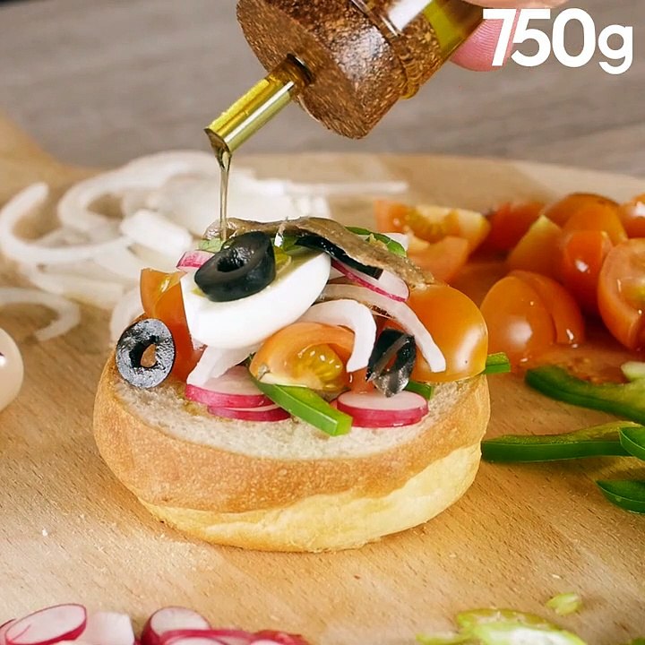 Mini-pain bagnat