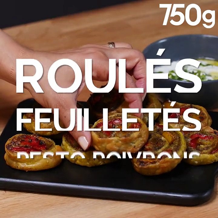 Roulés feuilletés au pesto et aux poivrons