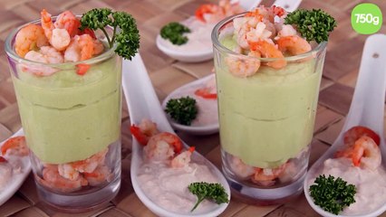 Скачать видео: Verrines aux avocats et crevettes