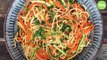 Nouilles sautées faciles aux carottes, courgettes et sauce soja