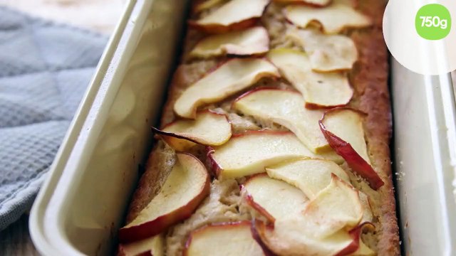 Gateau à la farine de sarrasin et aux pommes
