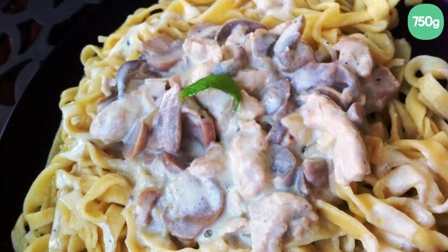 Pâtes à la crême de moutarde et ses champignons