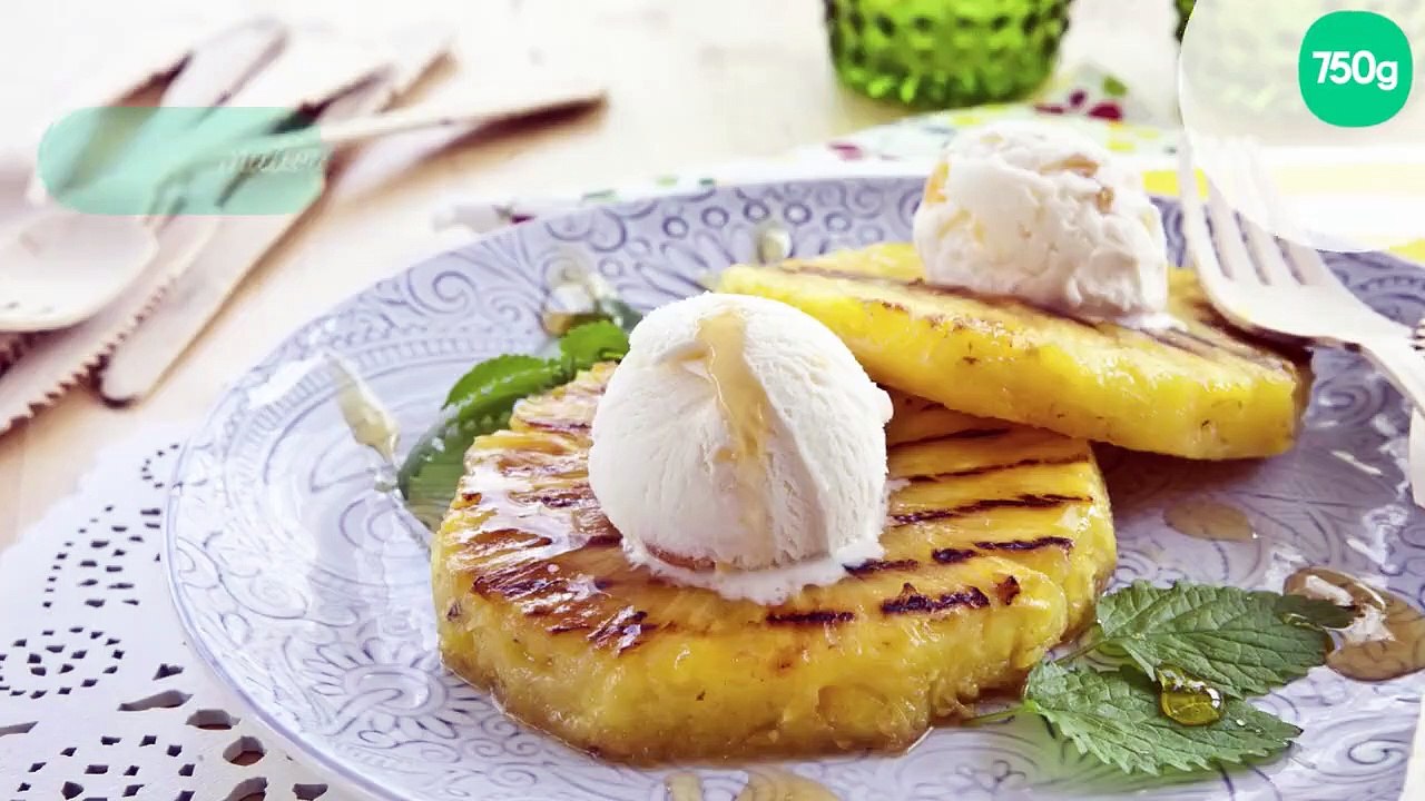 Ananas grillé au barbecue et sa glace