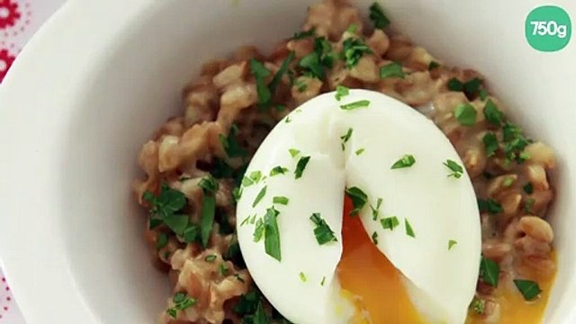 Risotto d'épeautre à l'échalote et au persil frais - œuf mollet