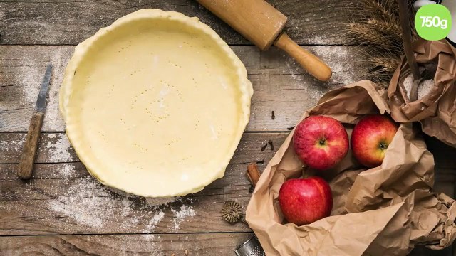 La pâte brisée à l'huile d'olive et à la purée d'amandes