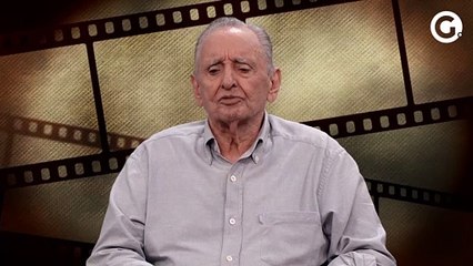 Cariê Lindenberg se apresenta