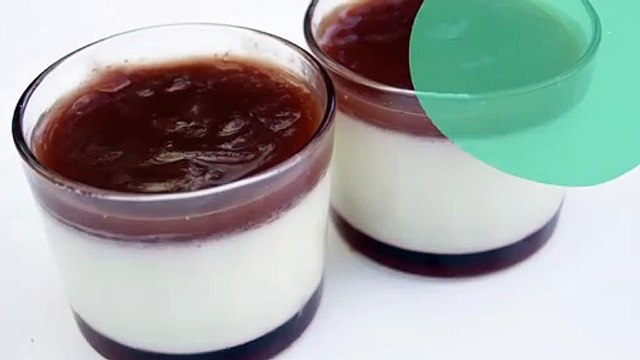 Panna cotta au coulis de fraises