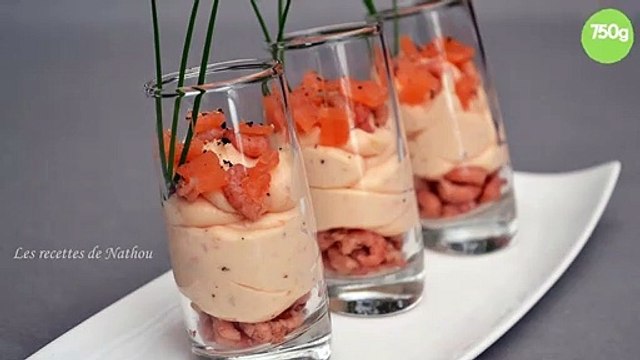 Verrines de mousse de saumon fumé et crevettes grises