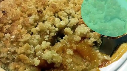 Crumble aux coings et abricots