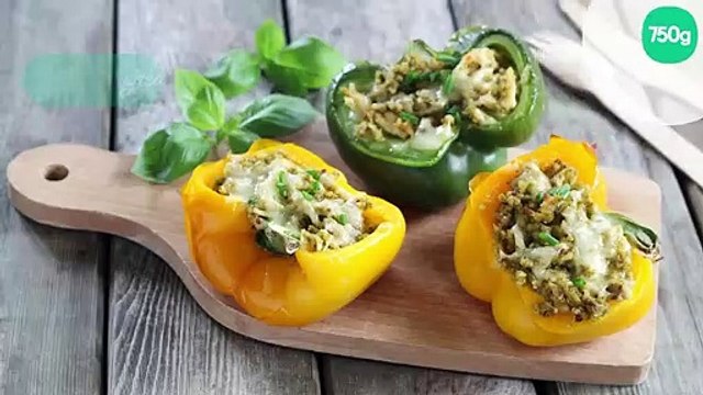 Poivrons farcis au poulet, mozza et quinoa
