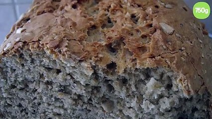 Pain rustique aux graines