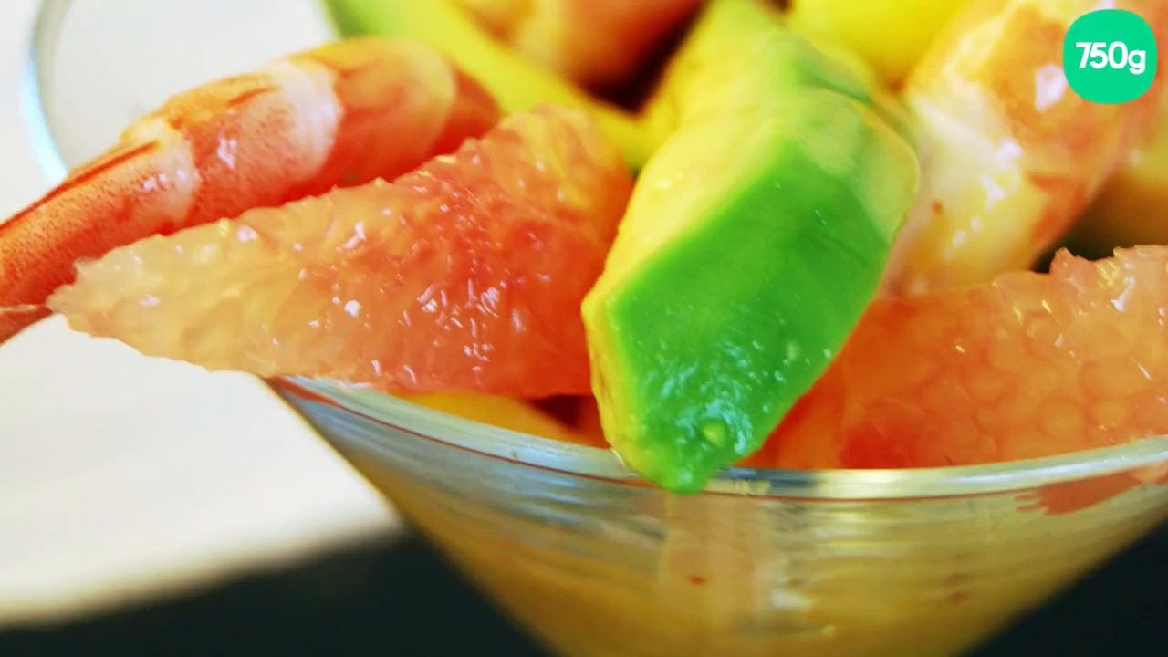 Coupe fraicheur : mangue, pamplemousse, avocat, crevettes, vinaigrette à la mangue