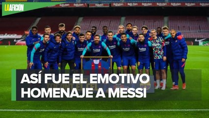 Messi es homenajeado como el jugador con más partidos con el Barcelona