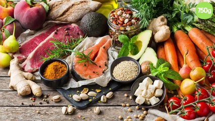 Des pains pita et garniture à la grecque !