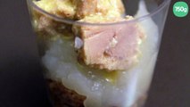 Verrine chic : crumble de noisettes, compotée de poires et dés de foie gras