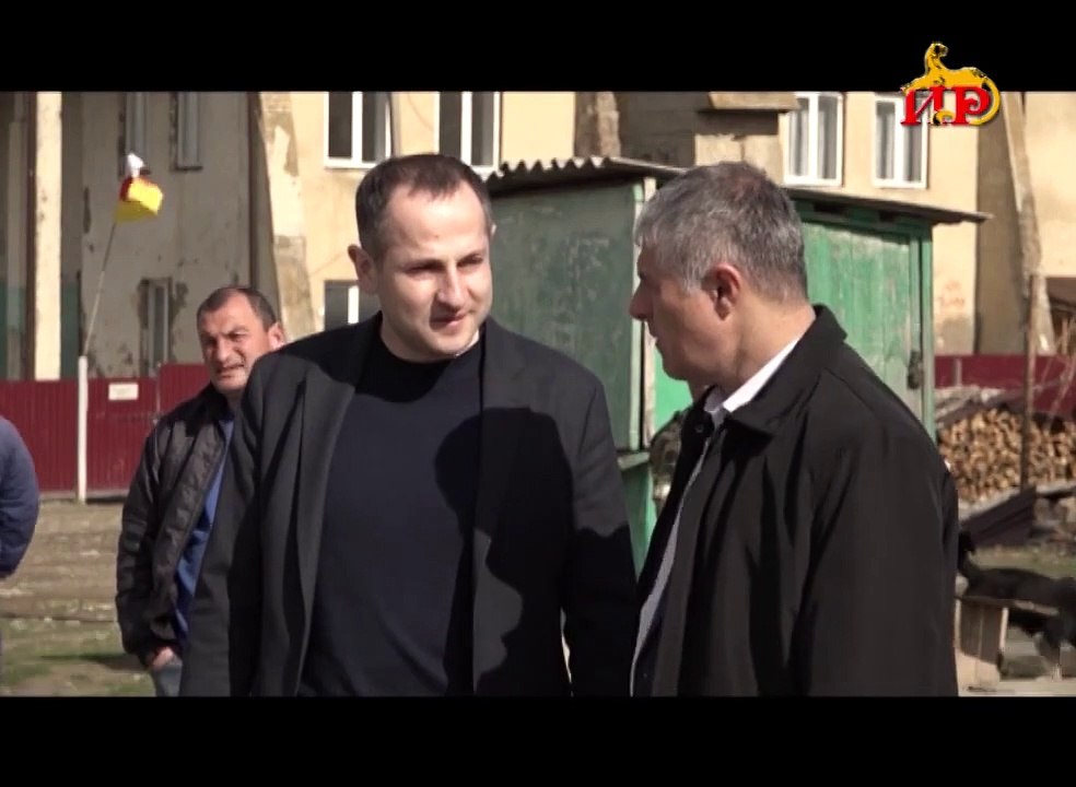 Геннадий Бекоев и  Алан Маргиев совершили рабочую поездку в Ахалгорский район