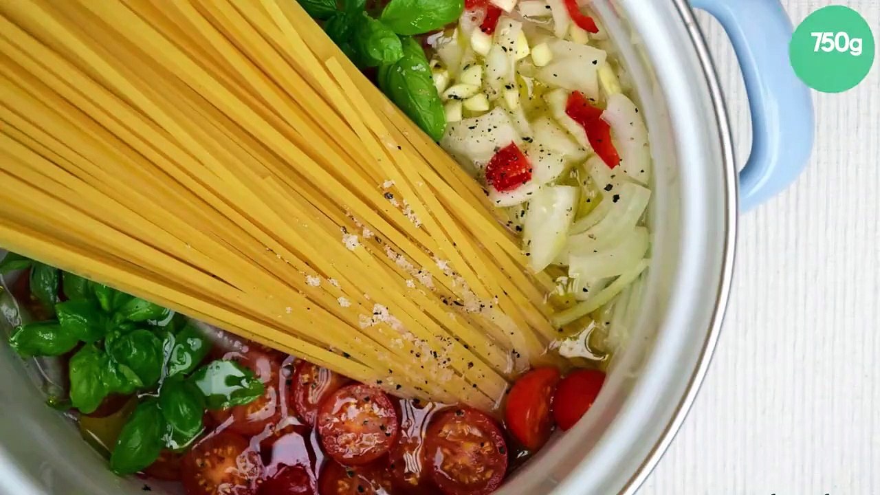 One pot pasta : linguines aux tomates cerise et basilic