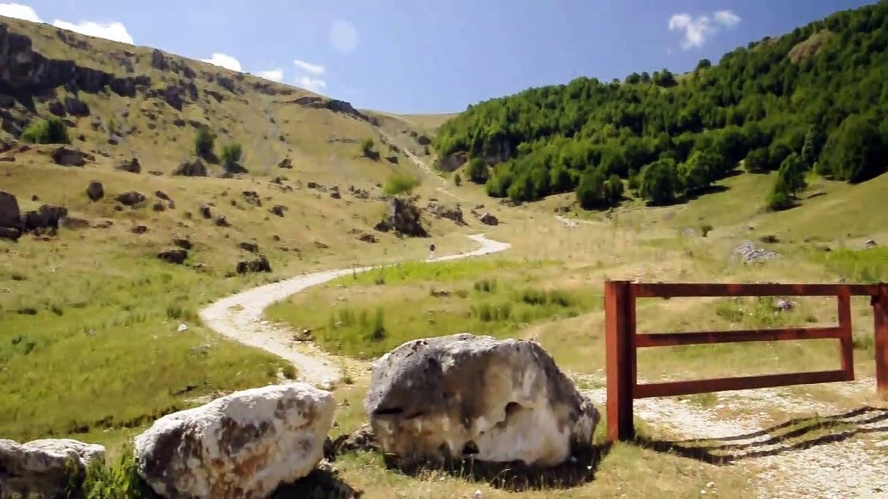 DOM.14-7-19- MONTE DELLA CORTE (2182 M E ANTICIMA NORD (2038 M) DALLE SORGENTI DEL TASSO VICINO SCANNO.