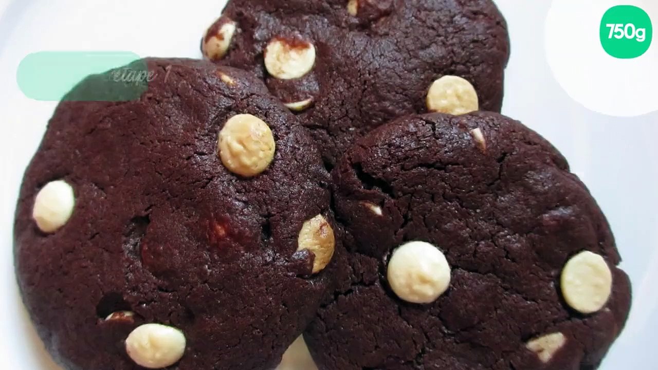 Cookies chocolatés aux pépites de chocolat blanc